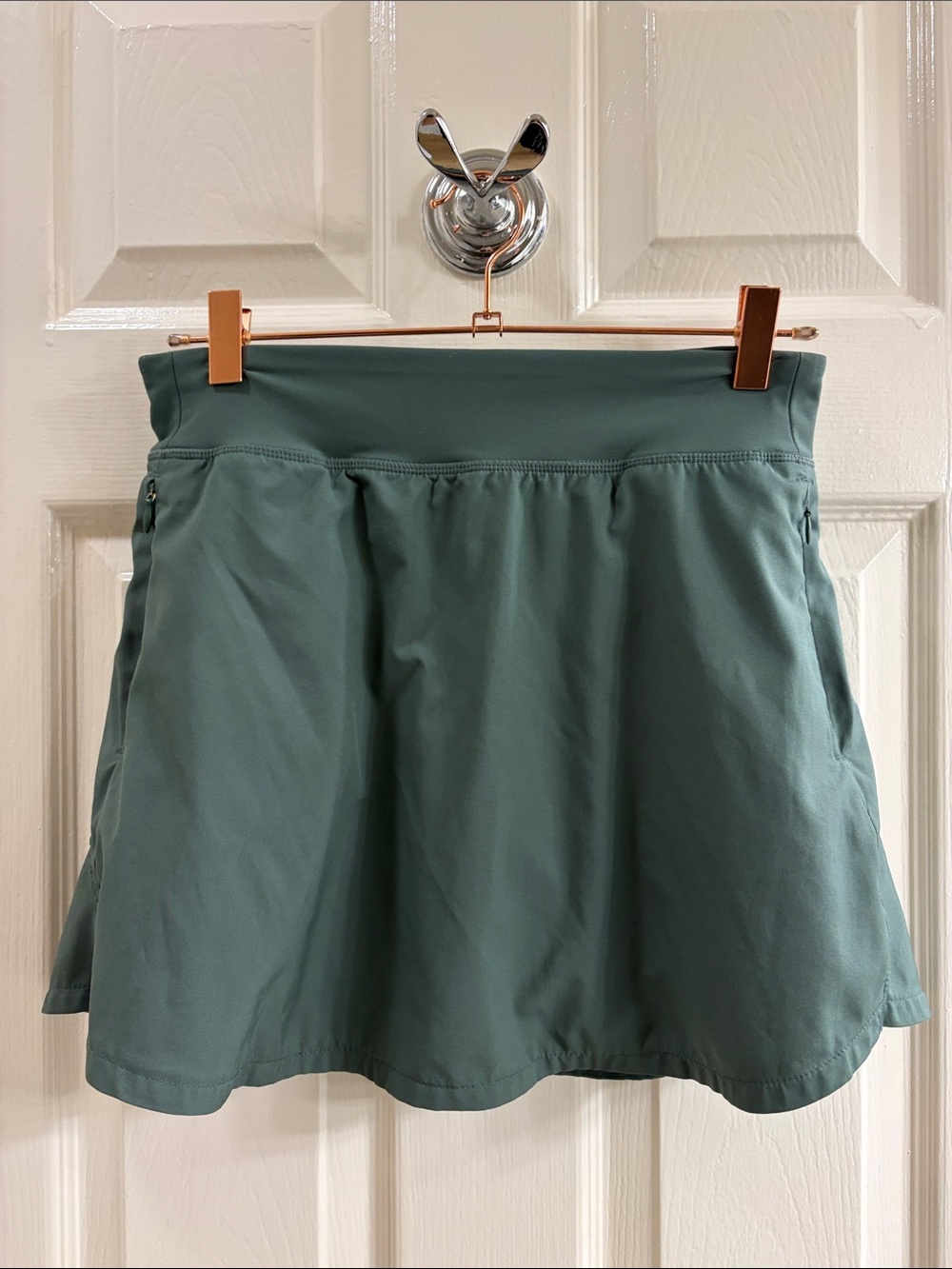Old Navy High-Waisted StretchTech Skort Forrest Shade Green
